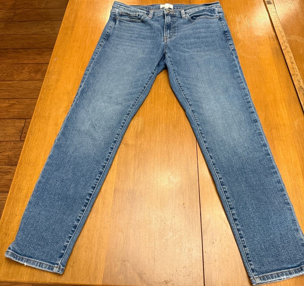 Frame Bixby Le Garcon Sz 28 med wash mid rise french-chic minimalist casual